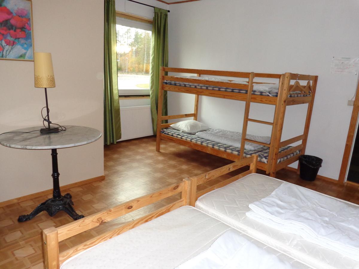 Maleras Hostel B&B Ngoại thất bức ảnh