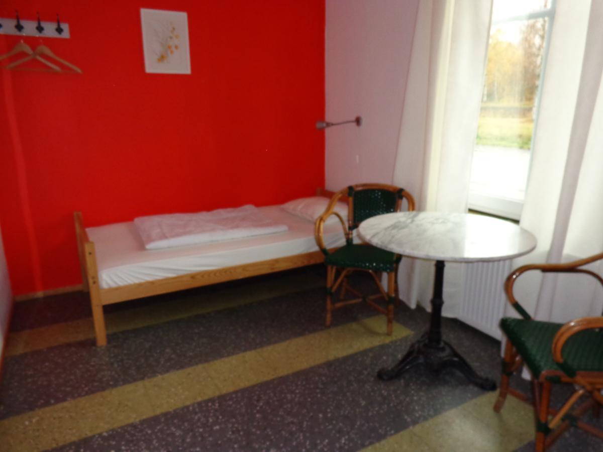 Maleras Hostel B&B Ngoại thất bức ảnh