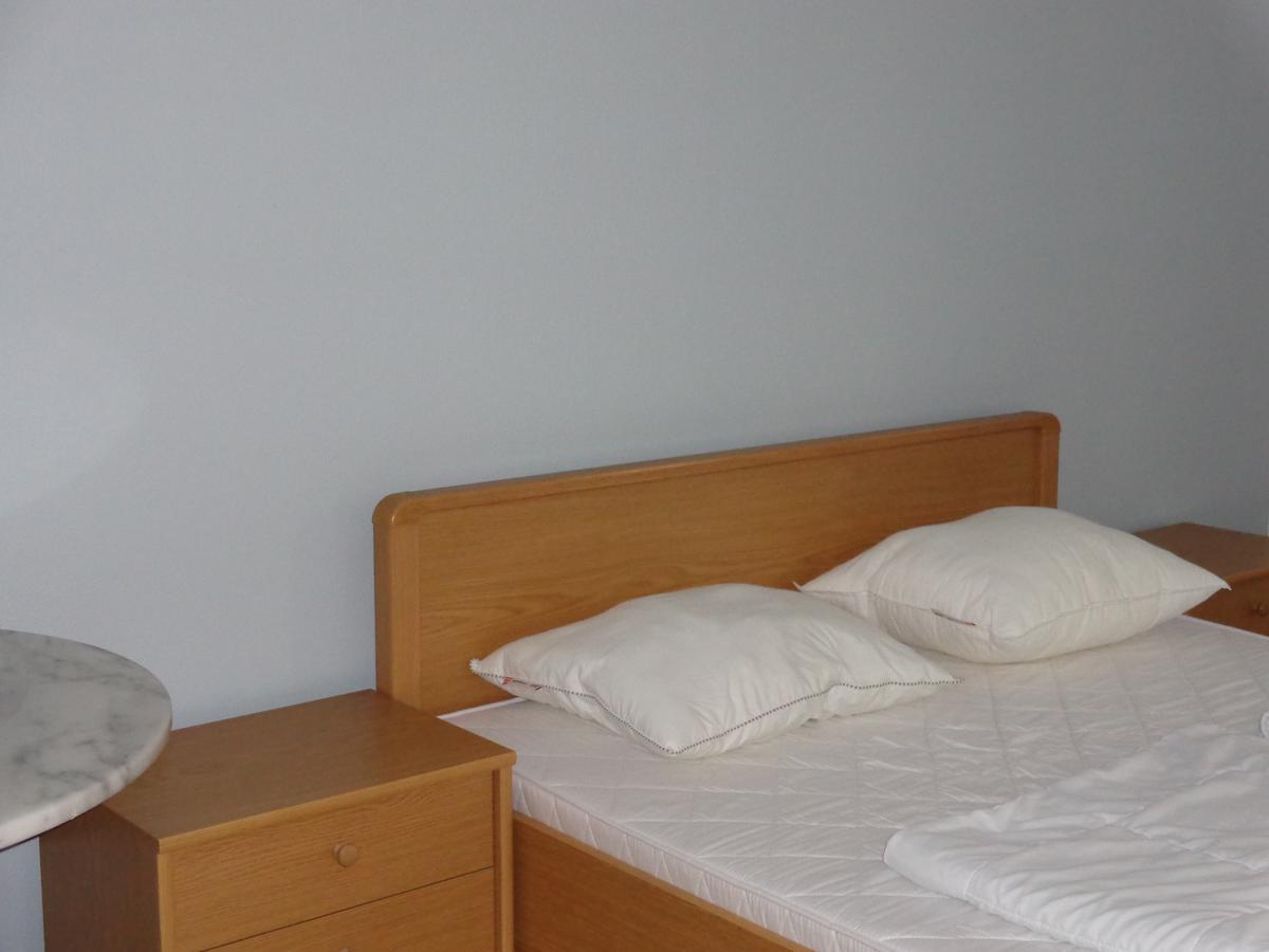 Maleras Hostel B&B Ngoại thất bức ảnh