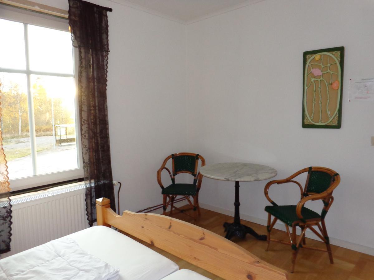 Maleras Hostel B&B Ngoại thất bức ảnh